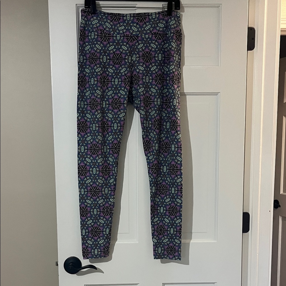 LuLaRoe Women's Geometric Patterned Leggings - Purple and Green